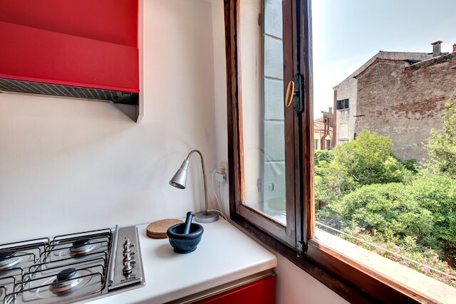 ブラゴーラ スムーチー アティック ヴェニス