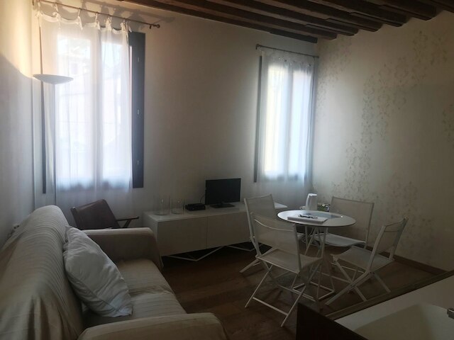 コンテンポラリー アパートメント イン ヴェニス FF