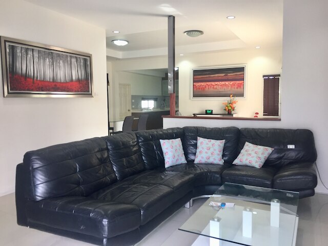 M トロピカル ヴィラ - イースト パタヤ