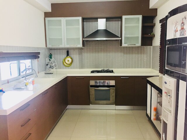 M トロピカル ヴィラ - イースト パタヤ