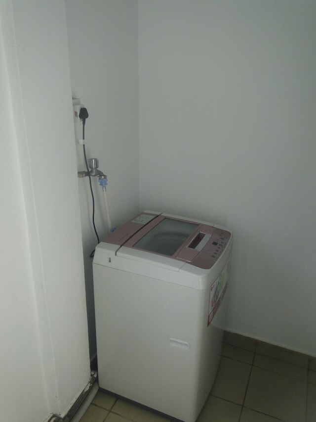 ブラマ サービゼズ - ステーション コート 2