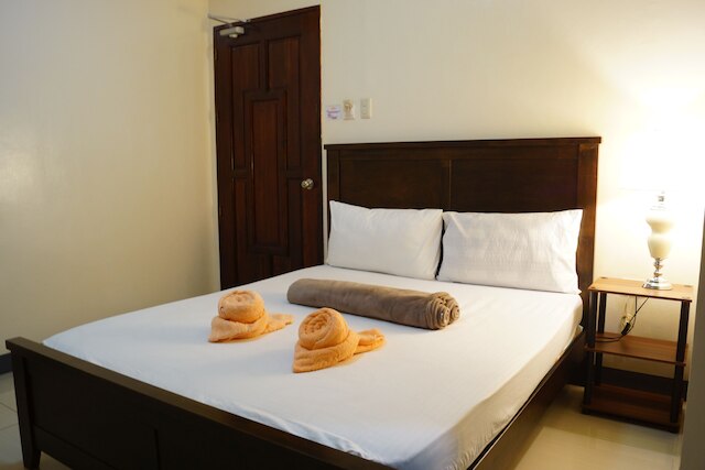 B&J ゲストハウス アンド ファンクション インク