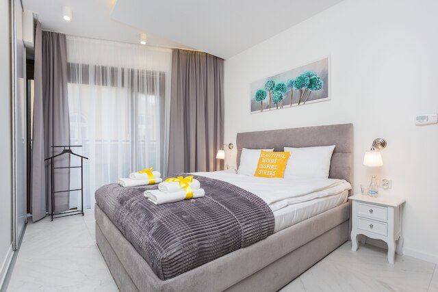 インポイント シティ センター アパートメンツ