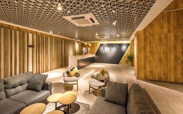 ジュノ ジャティネガラ ジャカルタ