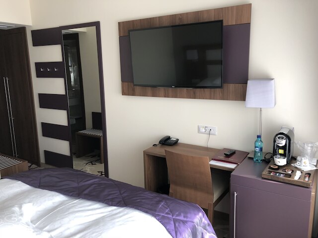 ホテル ニュー ベルべデレ