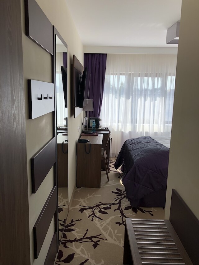 ホテル ニュー ベルべデレ