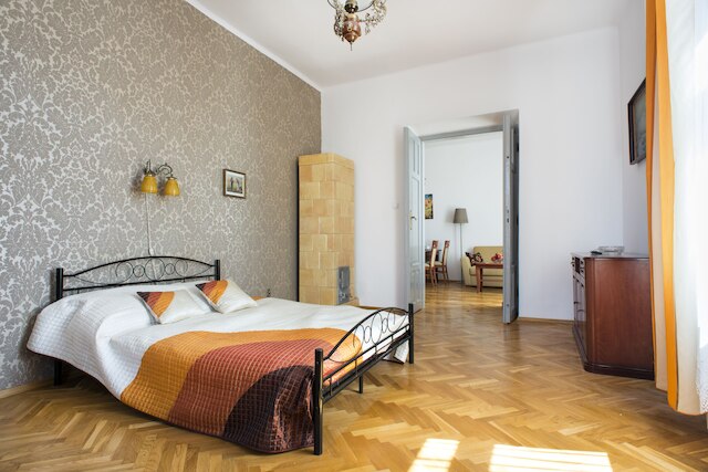 フォーク アパートメント メイセルサ ストリート チャーチ ビュー