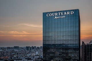 コートヤード深セン宝安 (深圳联投东方万怡酒店)