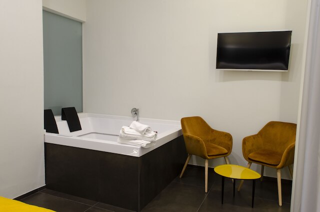 ナポリ スヴェラータ