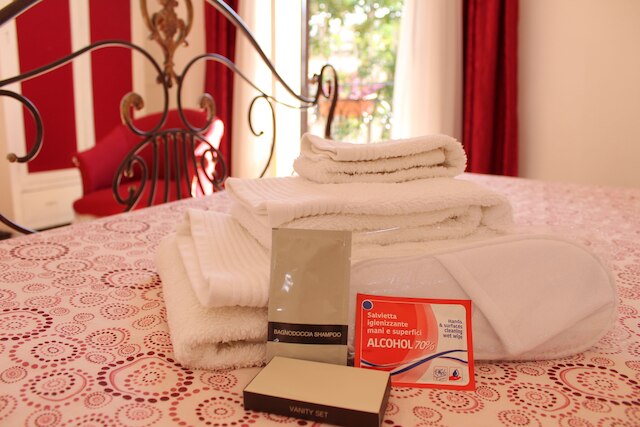 パラッツォ クテッリ LGBTQ ハウス