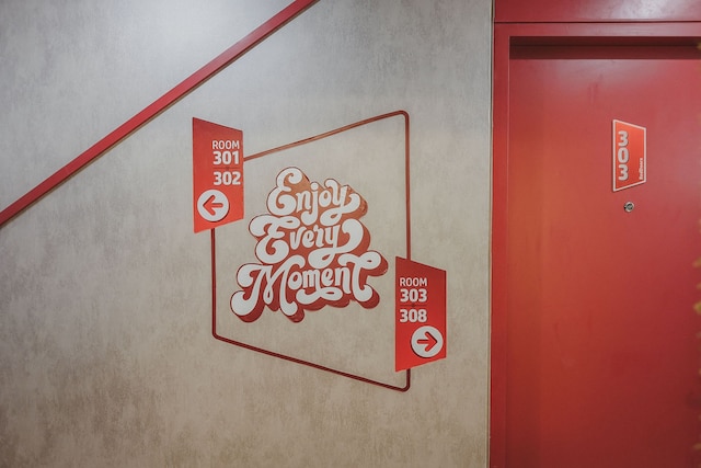 レッドドアーズ プラス アット タムリン