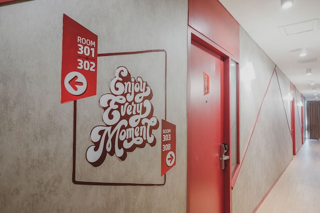 レッドドアーズ プラス アット タムリン