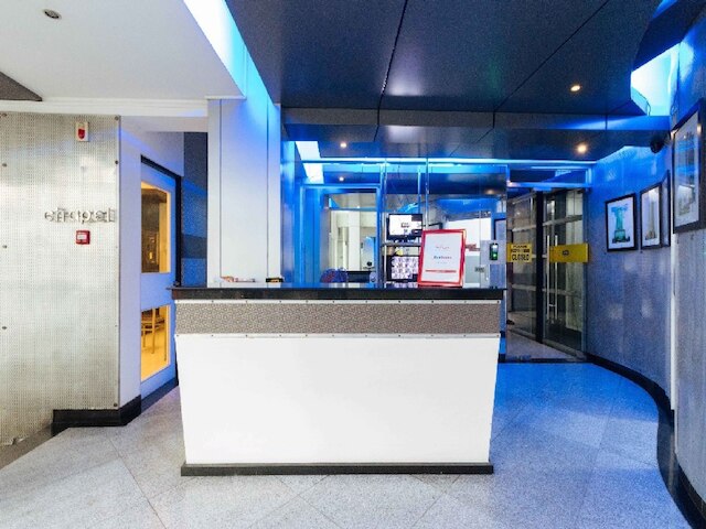 レッドドアーズ プラス アット バナウェ ケソン シティ ウィークリー ステイ