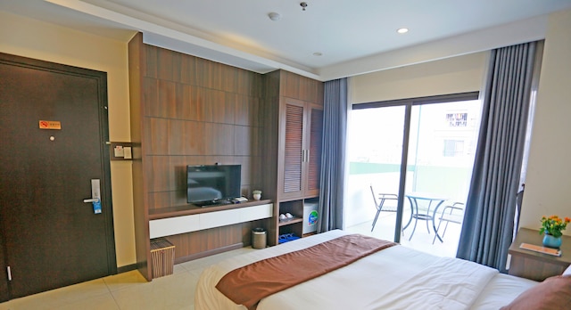 K ビジネス 2 ホテル マイディン