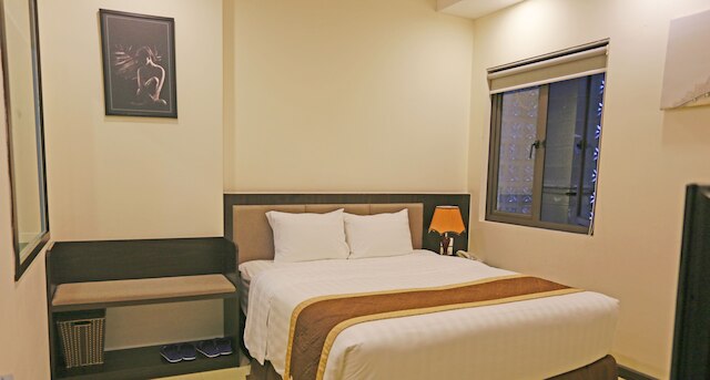 K ビジネス 2 ホテル マイディン