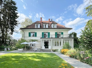 ジークナウ ハウス & ガーデン