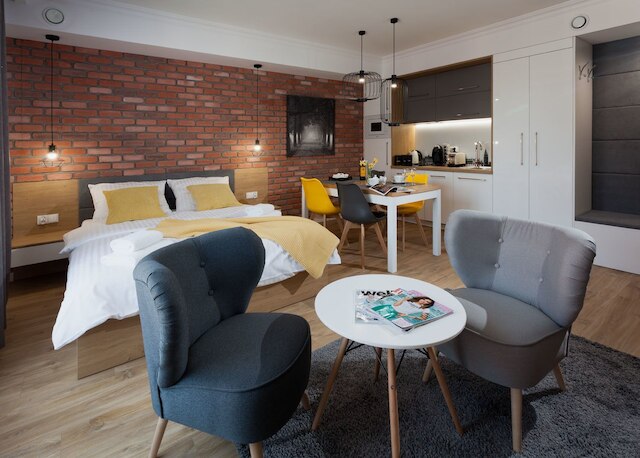 シティ オブ キングス シルバー アパートメンツ