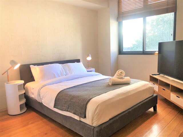 レアディセット アパートメンツ オン キング