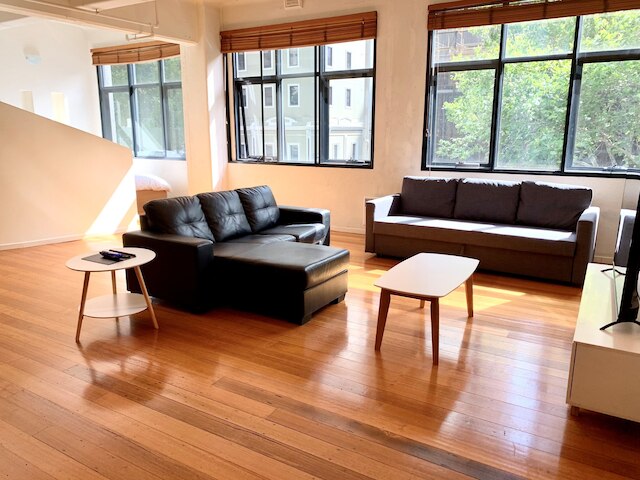 レアディセット アパートメンツ オン キング