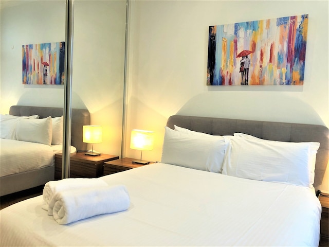 レアディセット アパートメンツ オン キング