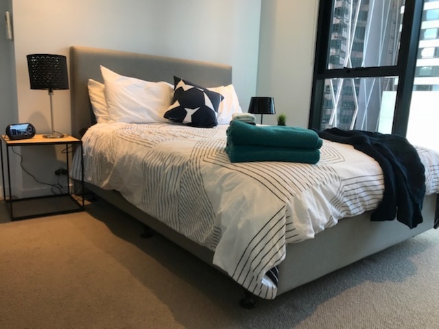 レアディセット アパートメンツ アット ライトハウス