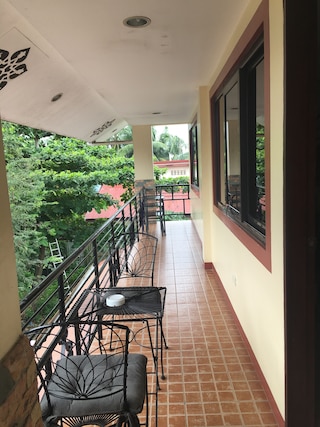 パル ワトソン アパートメンツ