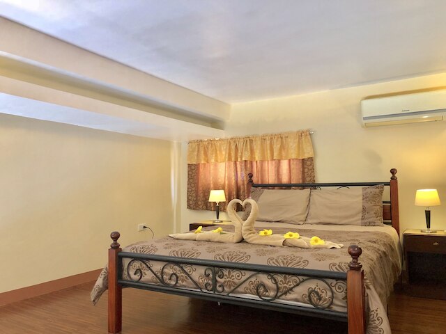 パル ワトソン アパートメンツ