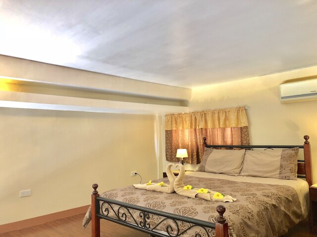 パル ワトソン アパートメンツ