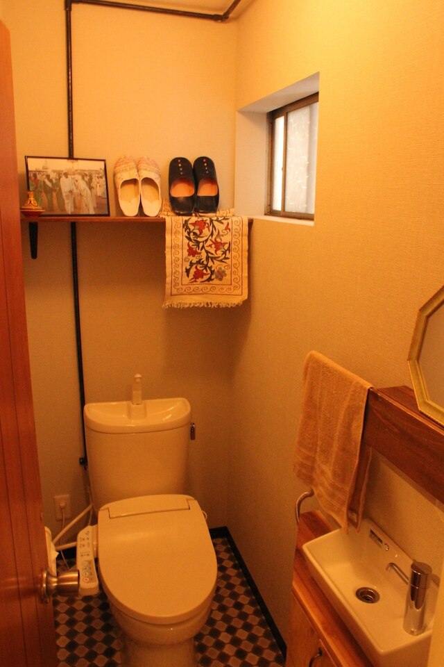 旅バル＆ホステル MONDO