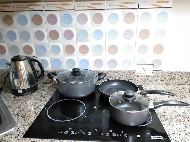 アビダ タワー スカット