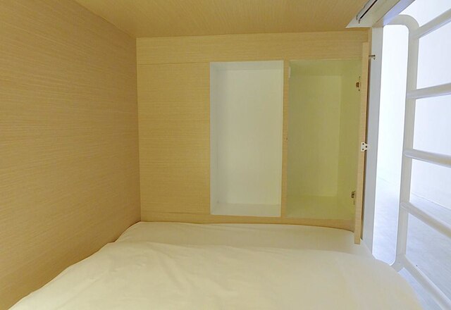 アバウト ベッド ホステル チェンマイ