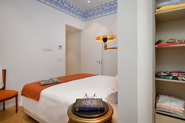 アウレア ワンス アポン ア ハウス