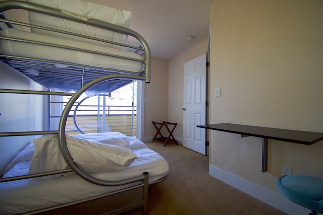 コンフォート アンド グレース オン クイーンアンヒル