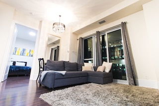 ラグジュアリー 1 ベッドルーム バイ ロジャース センター