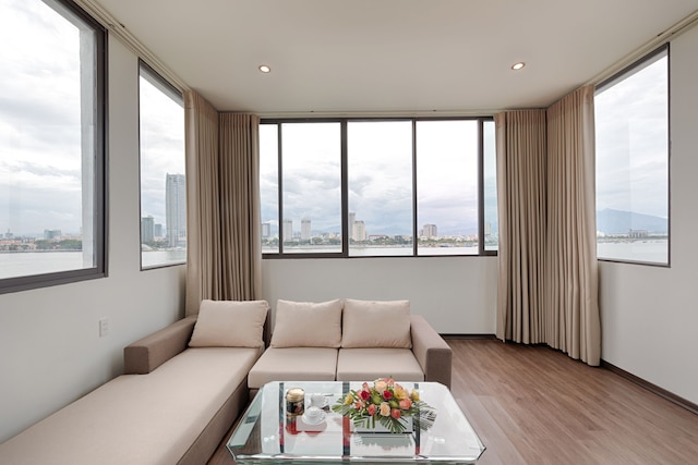 ビタリス リバーサイド ホテル