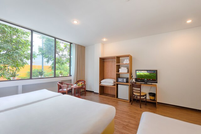 ビタリス リバーサイド ホテル