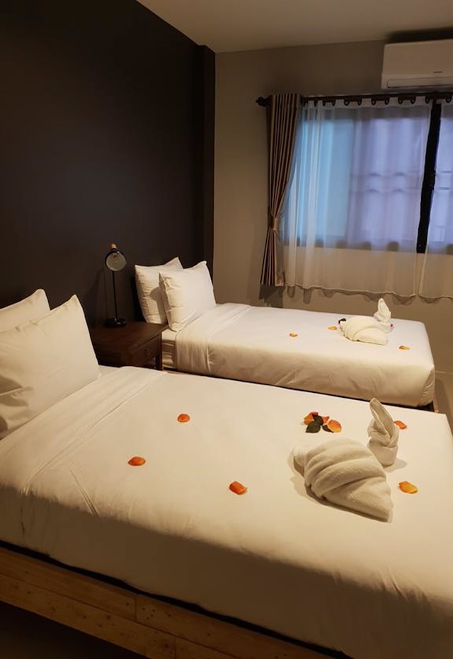 プンスク アット プラシン