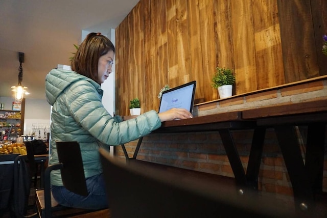 プンスク アット プラシン