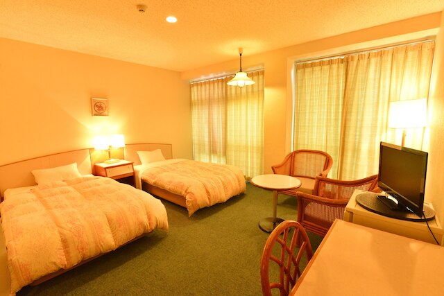 ホテル ガーデンヒルズ