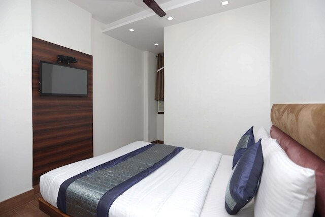 OYO 12519 ホテル サン パレス