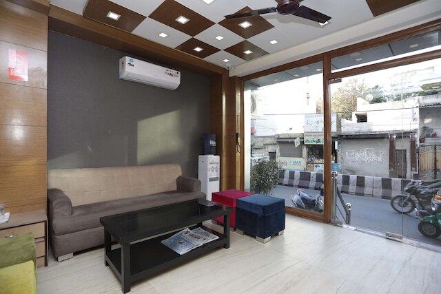 OYO 12519 ホテル サン パレス