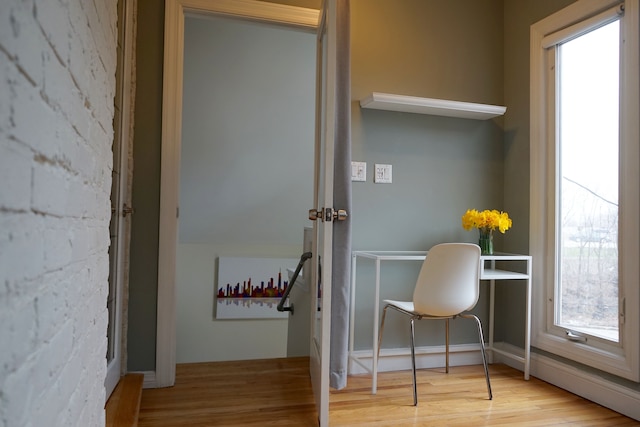 3 - レベル バックタウン ホーム - アメージング アウトドーズ & パーキング