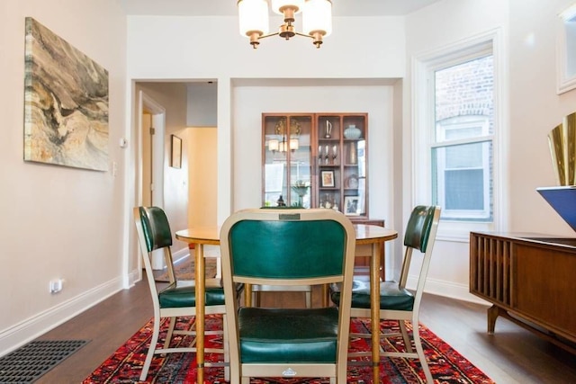 シック ローガン パッド - モダン ミーツ レトロ