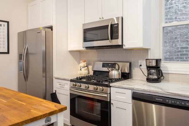 シック ローガン パッド - モダン ミーツ レトロ