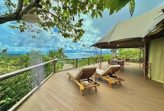 パラオ キャロラインズ リゾート