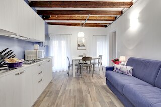 カ ディ コルテ ドナ