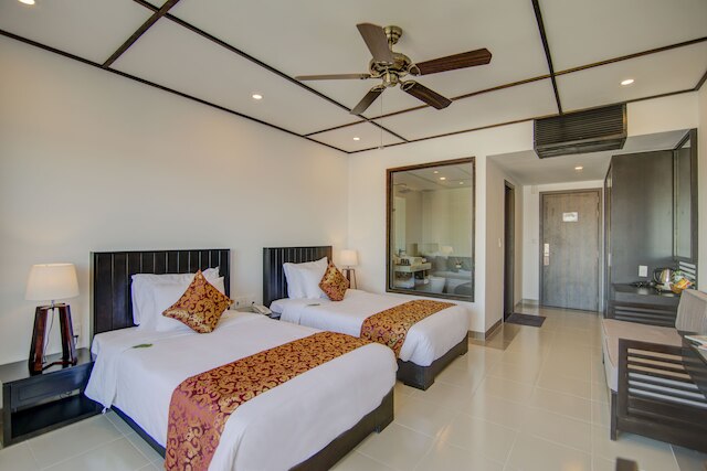 ホワイト ロータス ホテル ホイアン