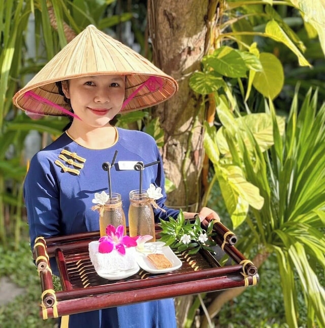 ホワイト ロータス ホテル ホイアン