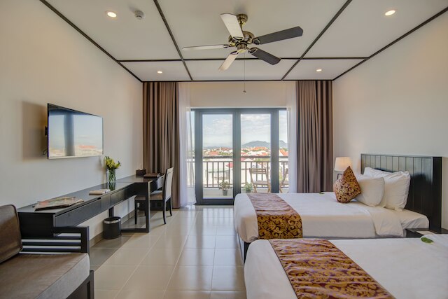 ホワイト ロータス ホテル ホイアン