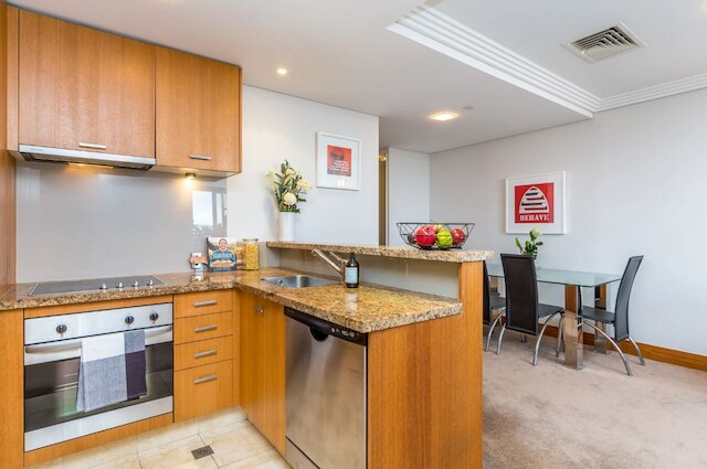 セントラル 2 ベッドルーム ウィズ フリー パーキング